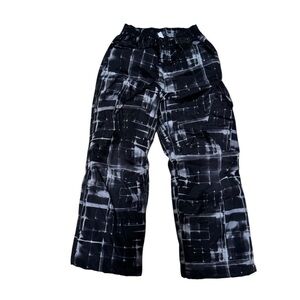 ZeroXposur Black and Gray Pants